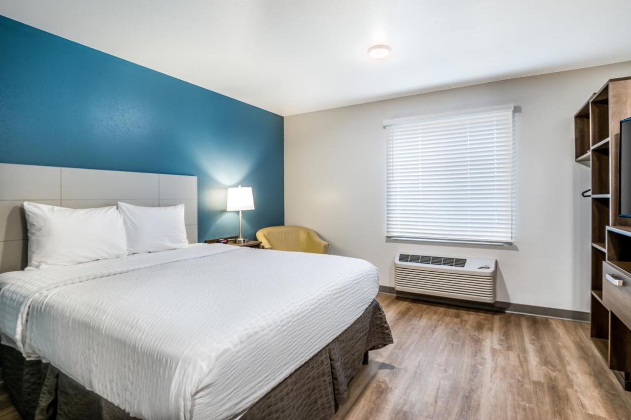 Hotel Woodspring East 2*