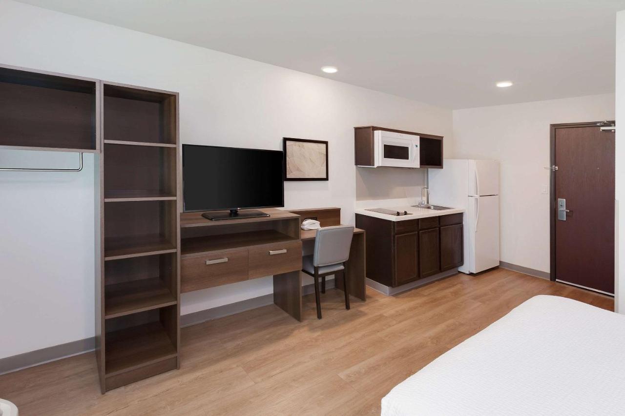 Hotel Woodspring East 2*