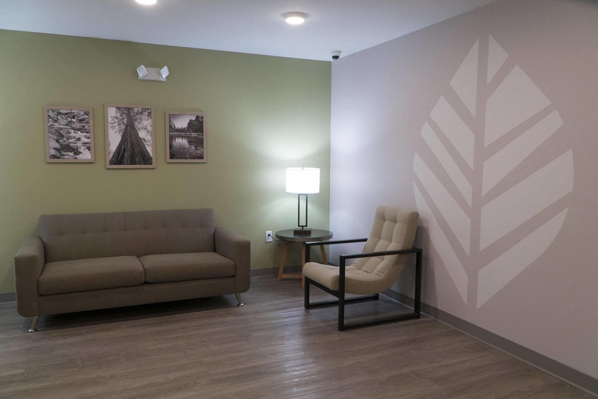 Woodspring East Hotel Bakersfield
